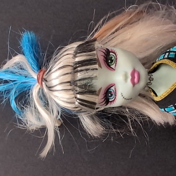 Monster High Ghoul Spirit Collection Frankie Stein Doll,2008. - Picture 2 of 8